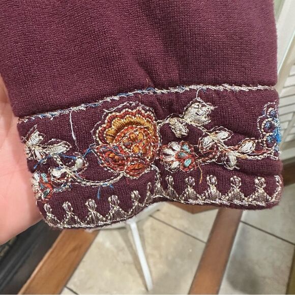 Soft Surroundings Embroidered Maroon Open Front Cardigan Size Medium - Picture 13 of 15
